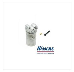 XC60/S60/V60 KURUTUCU ( AKÜMÜLATÖR ) KLİMA RADYATÖRÜ ÜZERİNDEDİR.