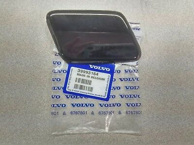 VOLVO S60 SAĞ FAR YIKAMA KAPAĞI