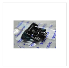 2005-2009 MODEL YILLARI ARASI SOL FAR YIKAMA KAPAĞI TUTUCUSU