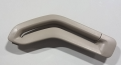 S60/S80/V70/XC70 EMNİYET KEMERİ TUTUCU PLASTİK SOL (GRİ GRANİT)